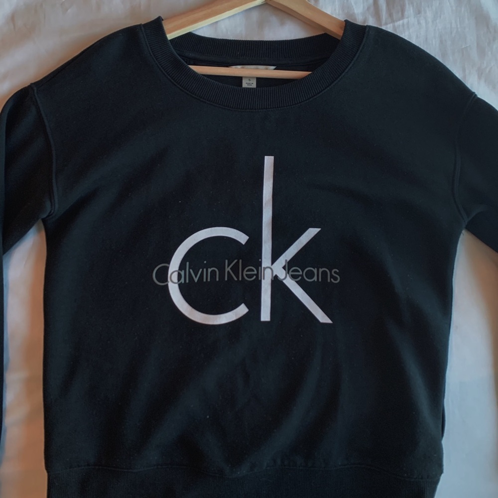 Black calvin klein pullover